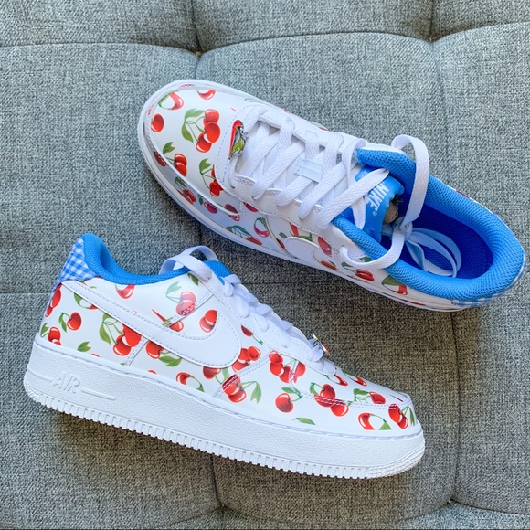 🍒 Nike women Air Force 1 cherry white shoes - Picture 2 of 4